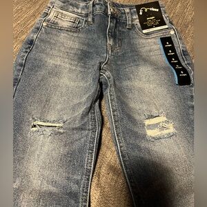 Cat & Jack Girl’s 6 Jeans